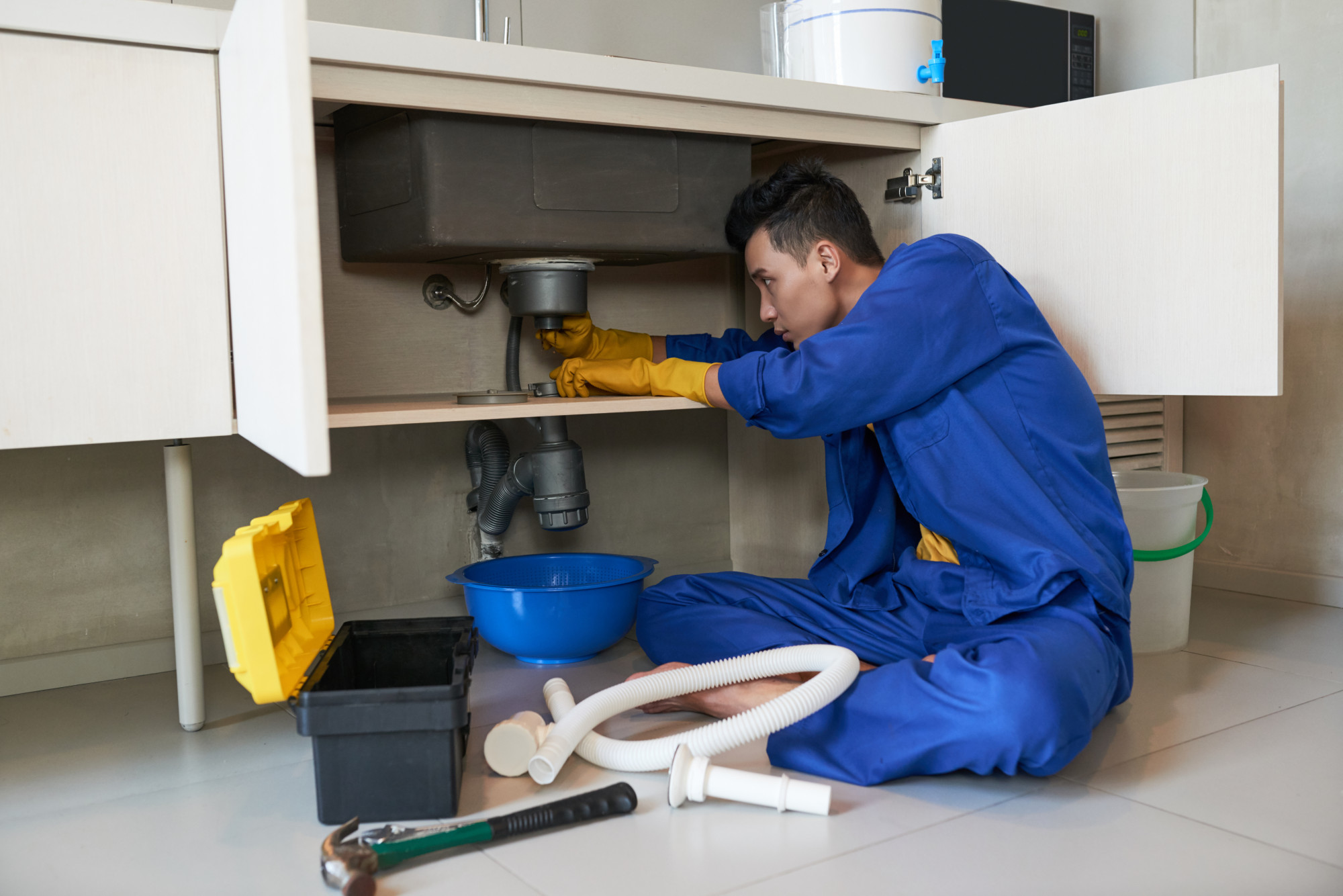 How to Choose the Right Plumber for your Commercial Property 